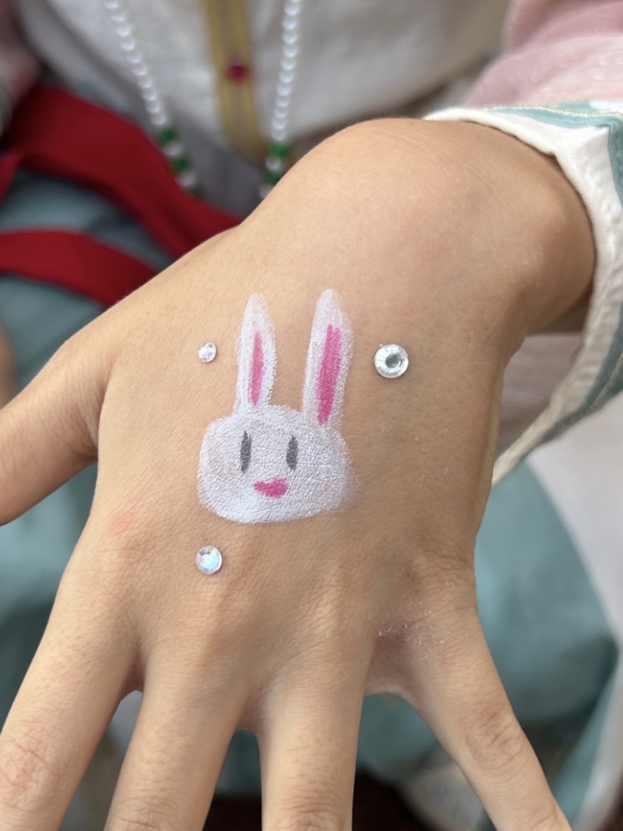 Face paint.dxb — photo 2